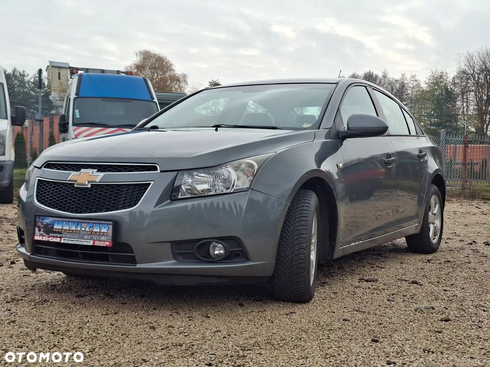 Chevrolet Cruze 1.6 LS - 6