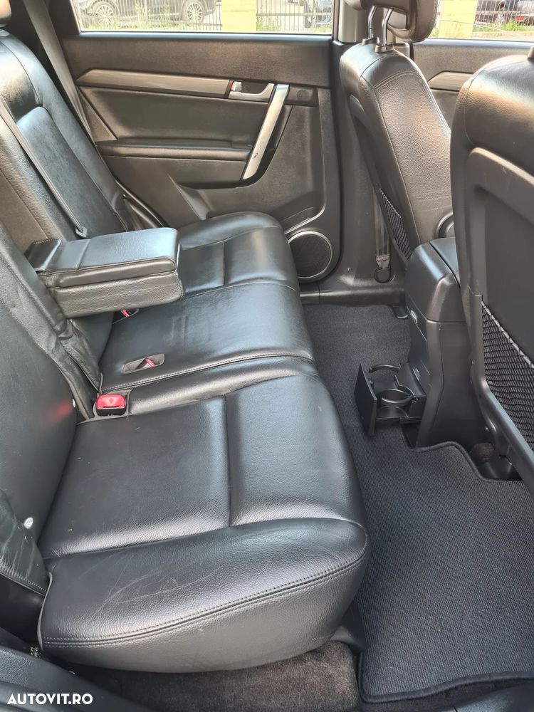 Chevrolet Captiva 2.0 4WD 7 Sitzer Automatik LT - 9