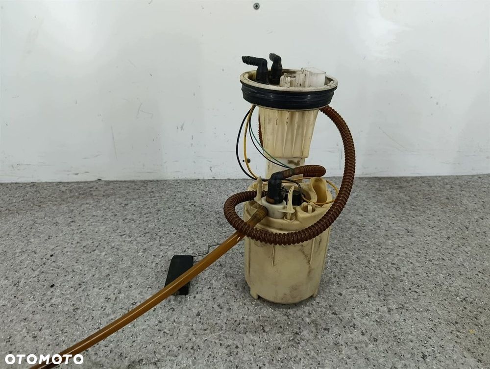 POMPA PALIWA AUDI A4 B6 8E0919051L 1.8 20V - 5