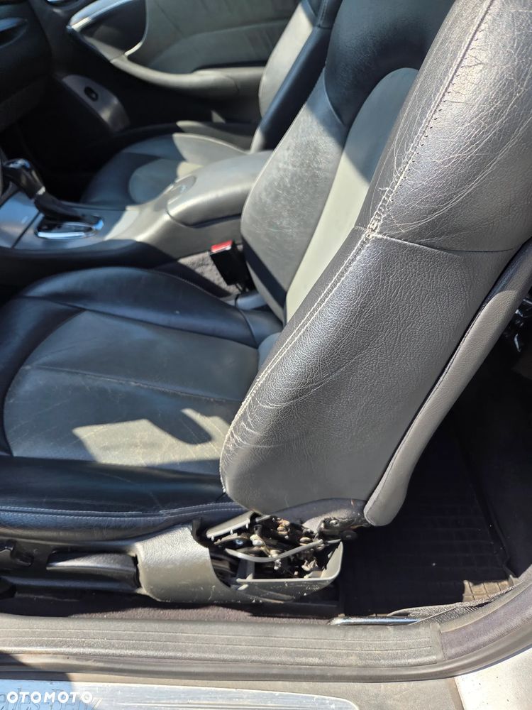 Mercedes-Benz CLK - 18