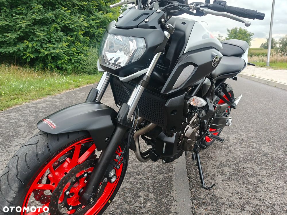 Yamaha MT - 11