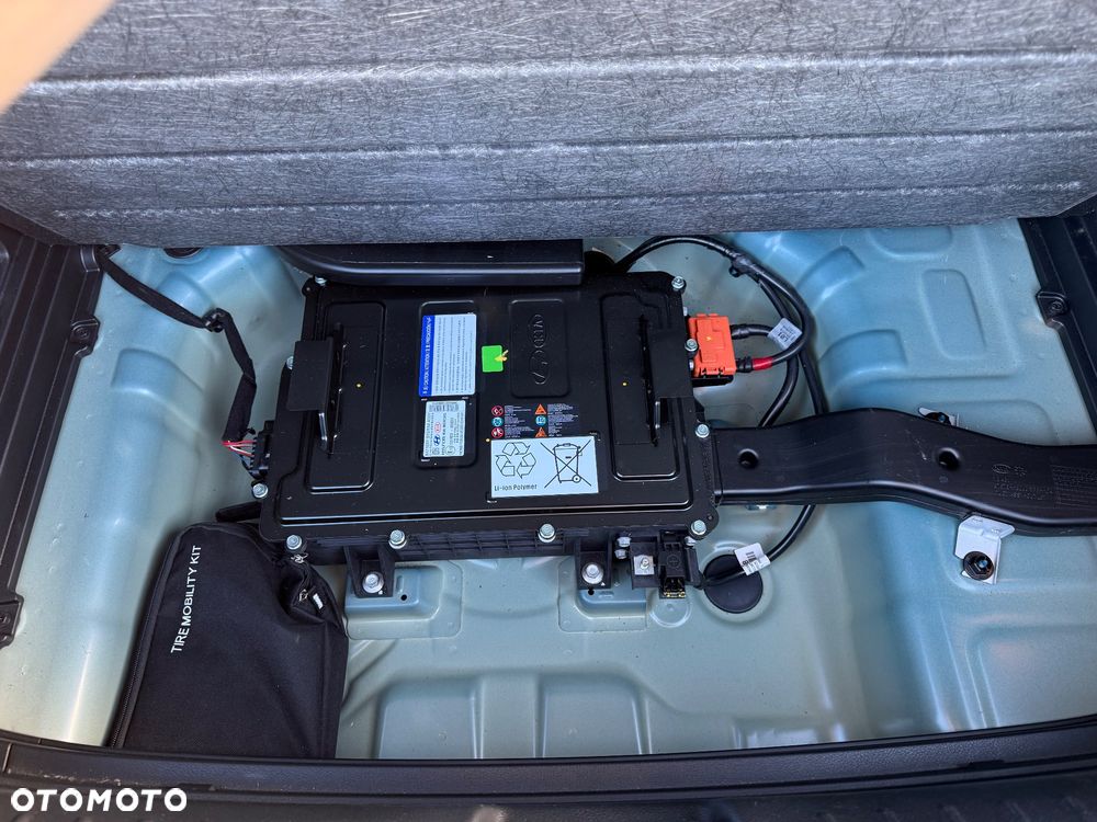 Kia Stonic 1.0 T-GDI OPF Mild Hybrid GT Line - 23