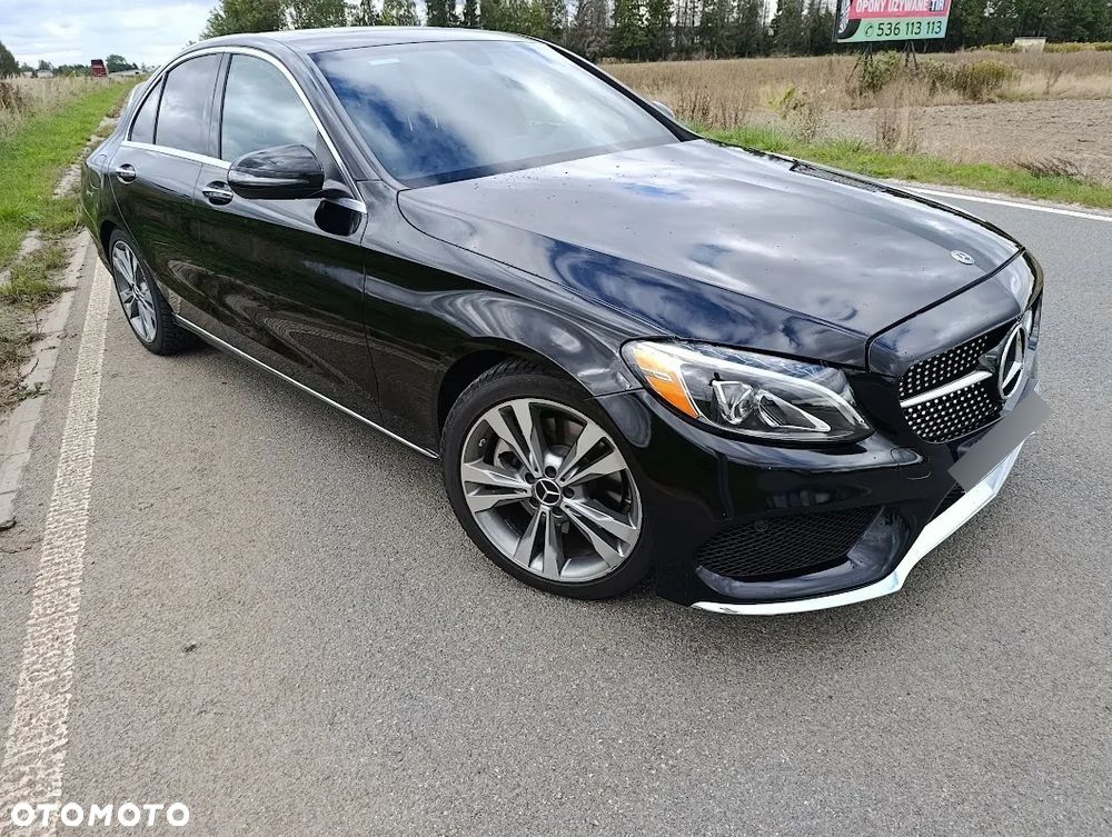 Mercedes-Benz Klasa C 300 9G-TRONIC - 1