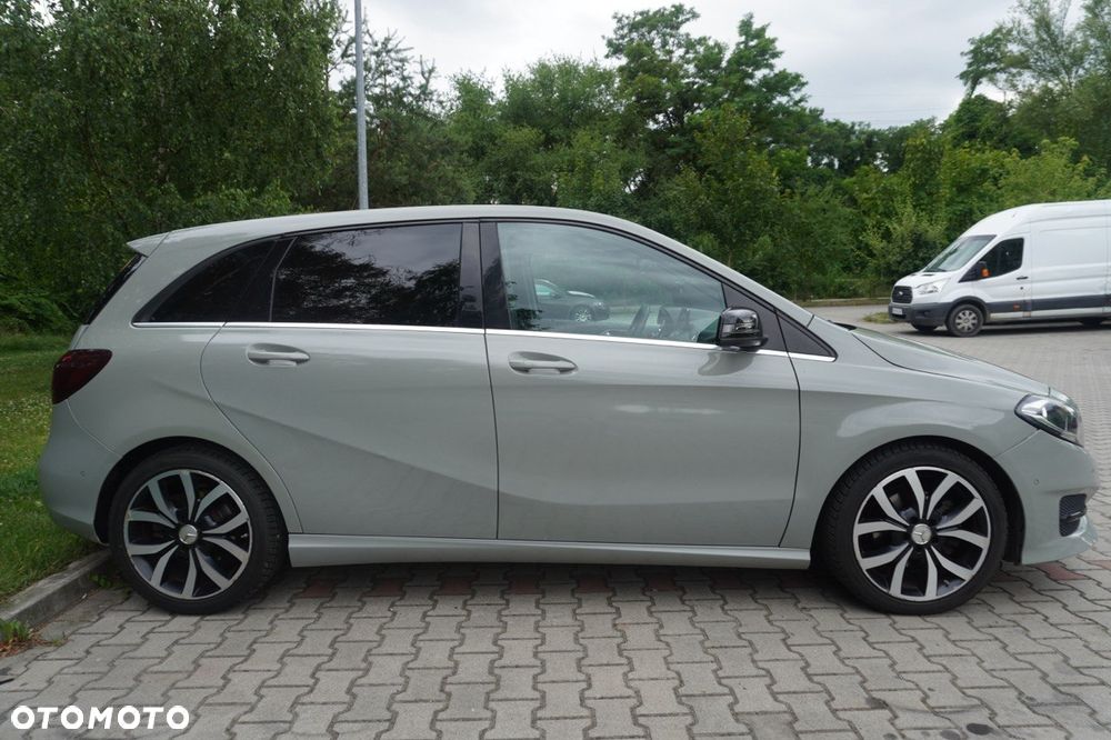 Mercedes-Benz Klasa B 180 (CDI) d 7G-DCT - 7