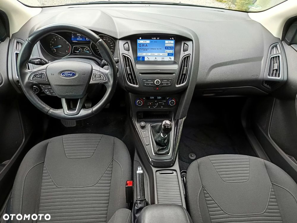Ford Focus 1.0 EcoBoost STart-Stopp-System TITANIUM - 29