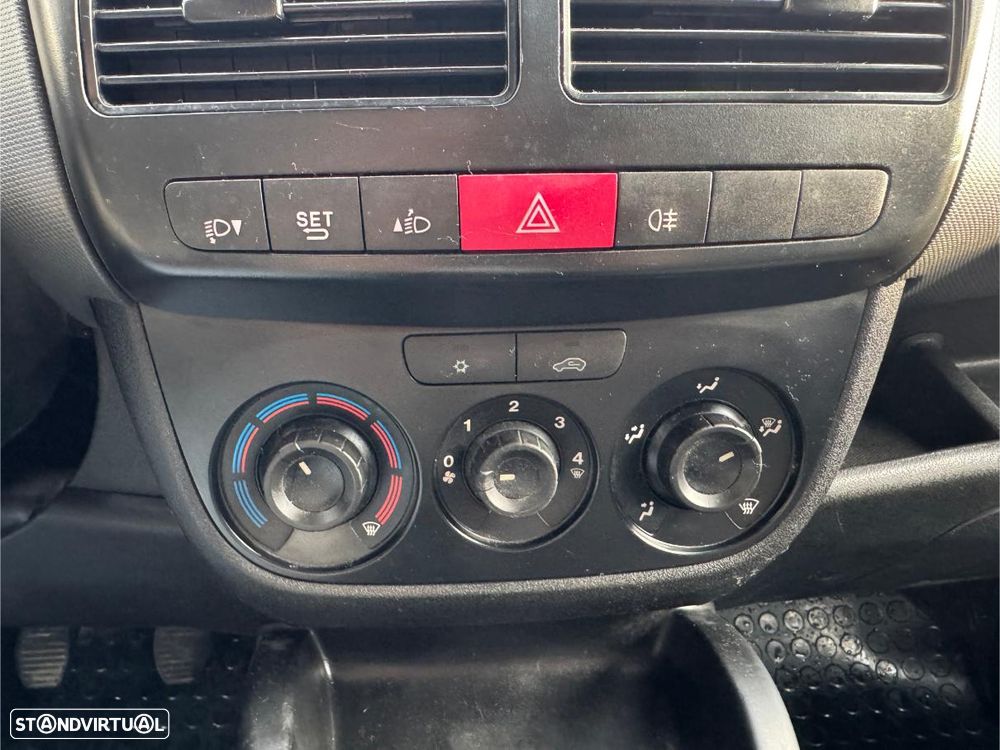 Fiat Doblo II Van - 21