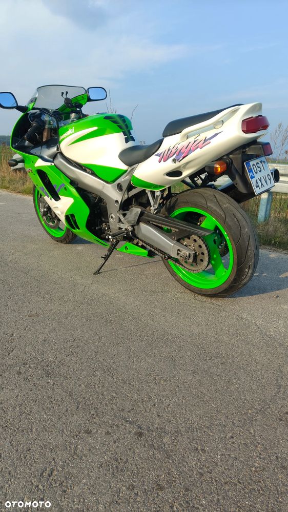 Kawasaki ZXR - 8