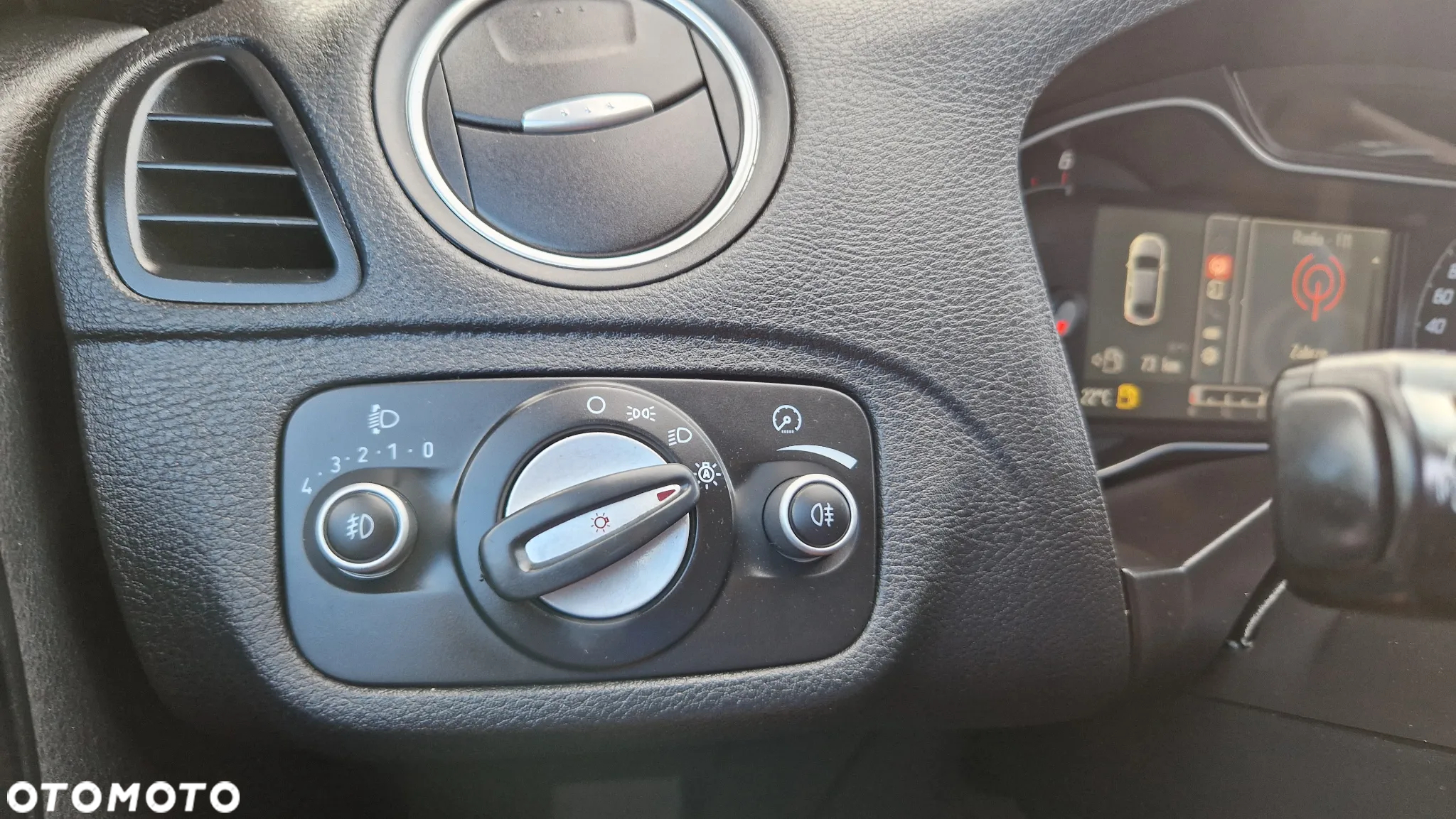 Ford S-Max 2.0 TDCi DPF Titanium X - 18