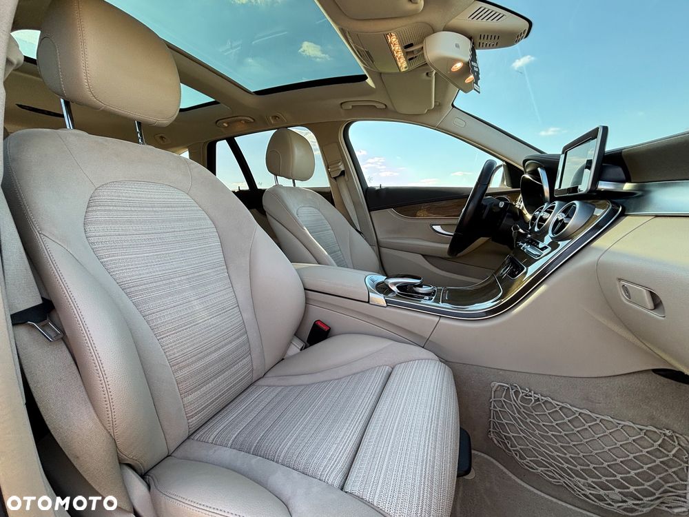 Mercedes-Benz Klasa C 180 7G-TRONIC - 9