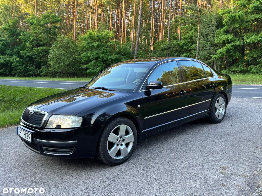 Skoda Superb 2.8 V6 Tiptronic Elegance - 1
