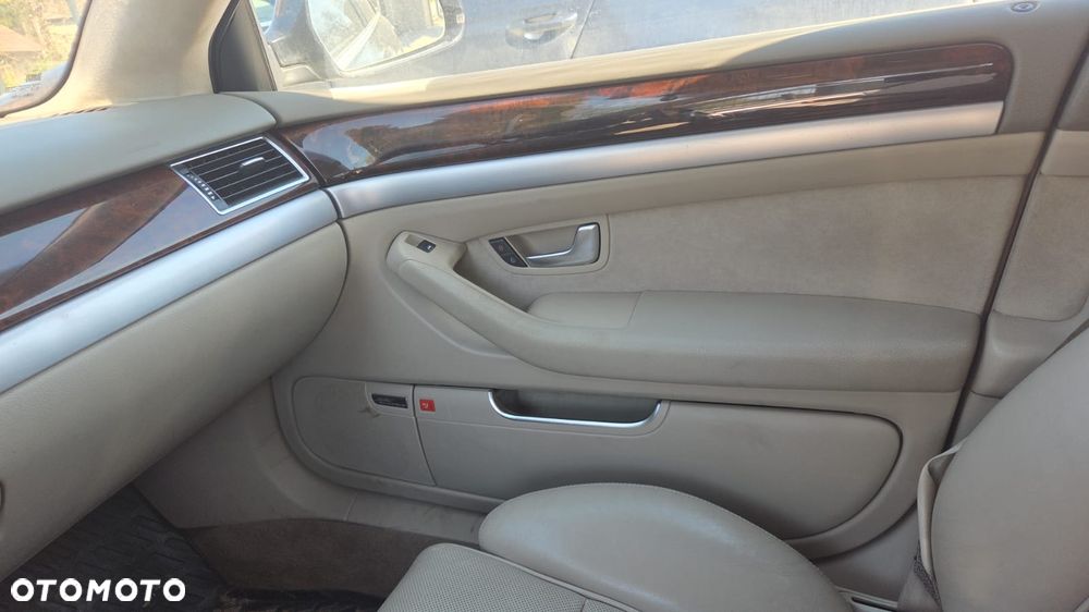 Audi A8 4.2 TDI DPF L Quattro - 10