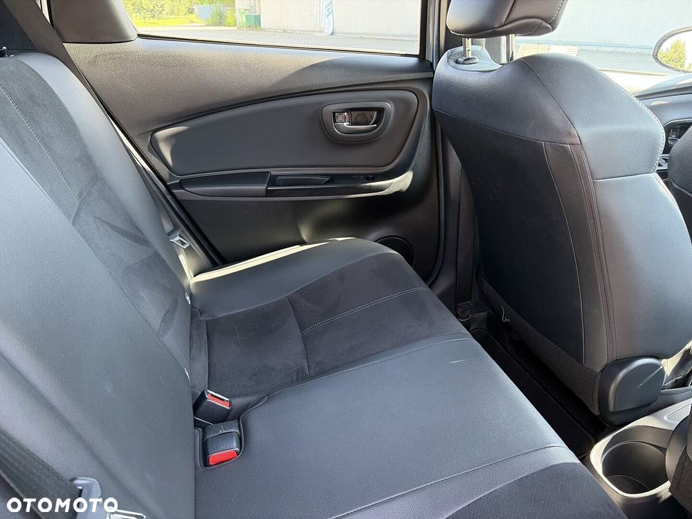 Toyota Yaris - 13