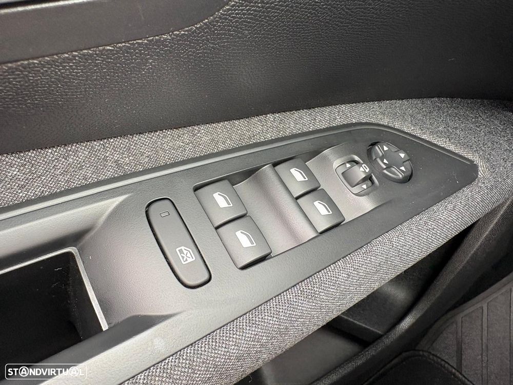 Peugeot 5008 1.2 PureTech Style - 19