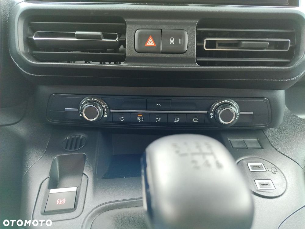 Toyota PROACE CITY - 16
