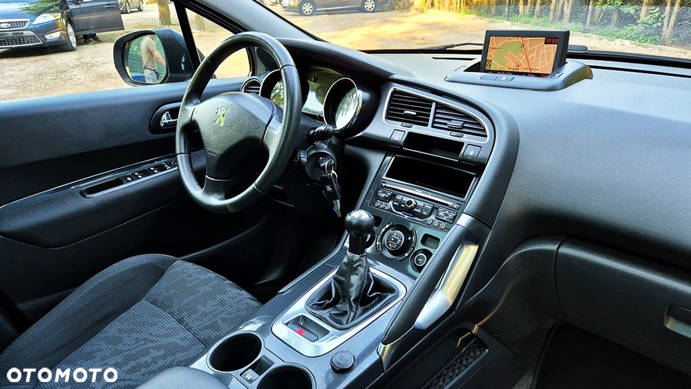 Peugeot 3008 120 VTi Premium - 39