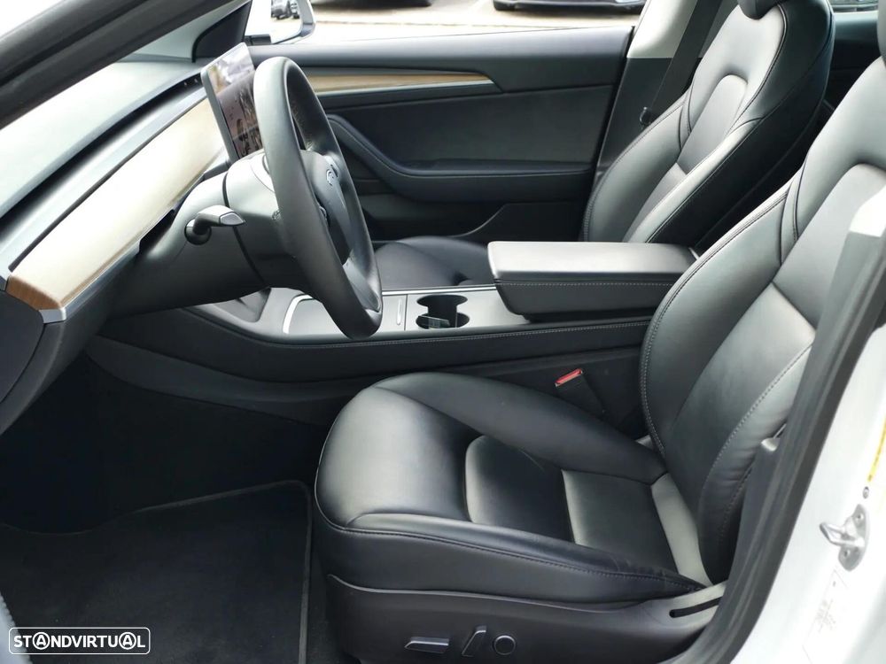 Tesla Model 3 Long Range Tração Integral - 24