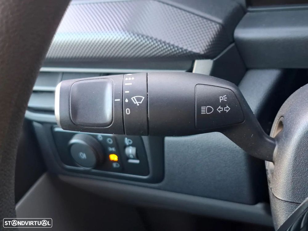 Ford Transit Custom 320 L2 2.0 EcoBlue Trend Aut. - 8
