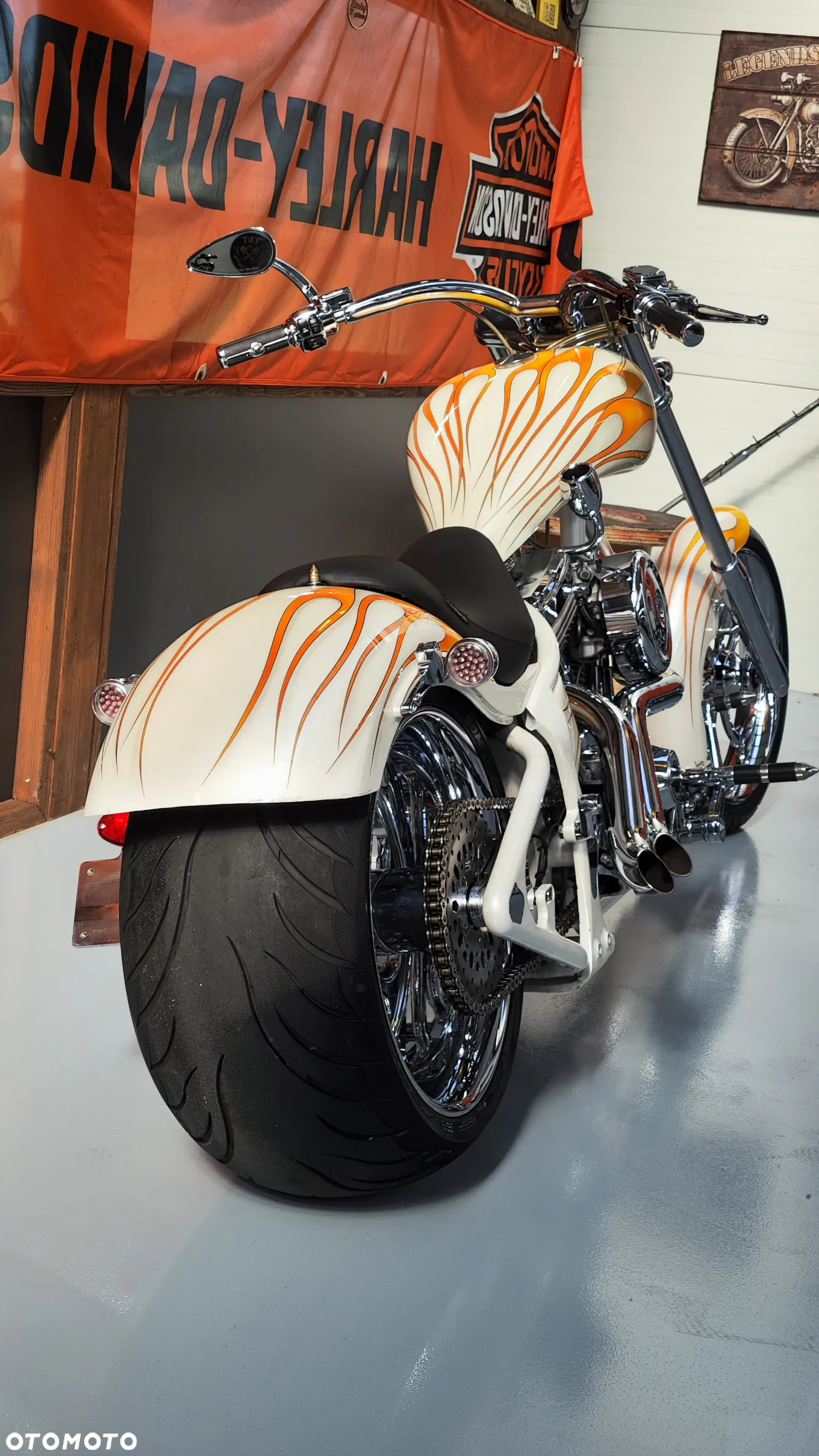 Harley-Davidson Softail - 7