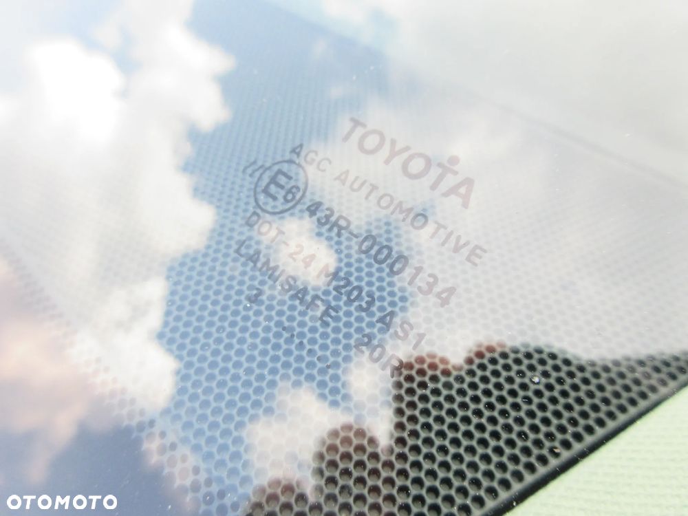 Toyota Avensis 2.0 D-4D Executive - 28