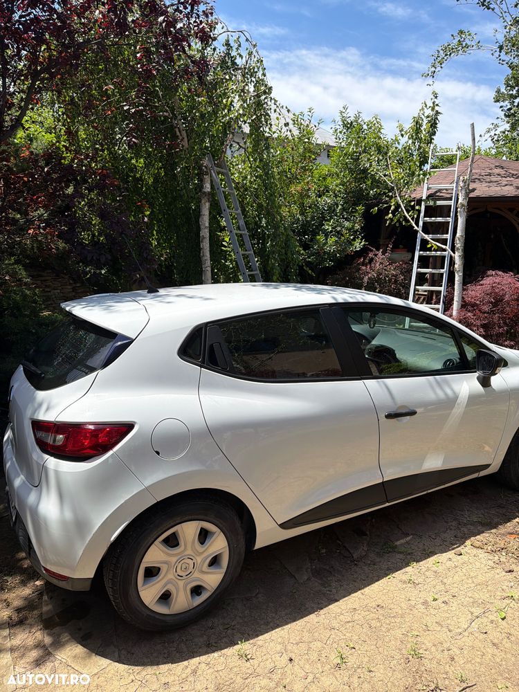 Renault Clio 1.2 Life - 4