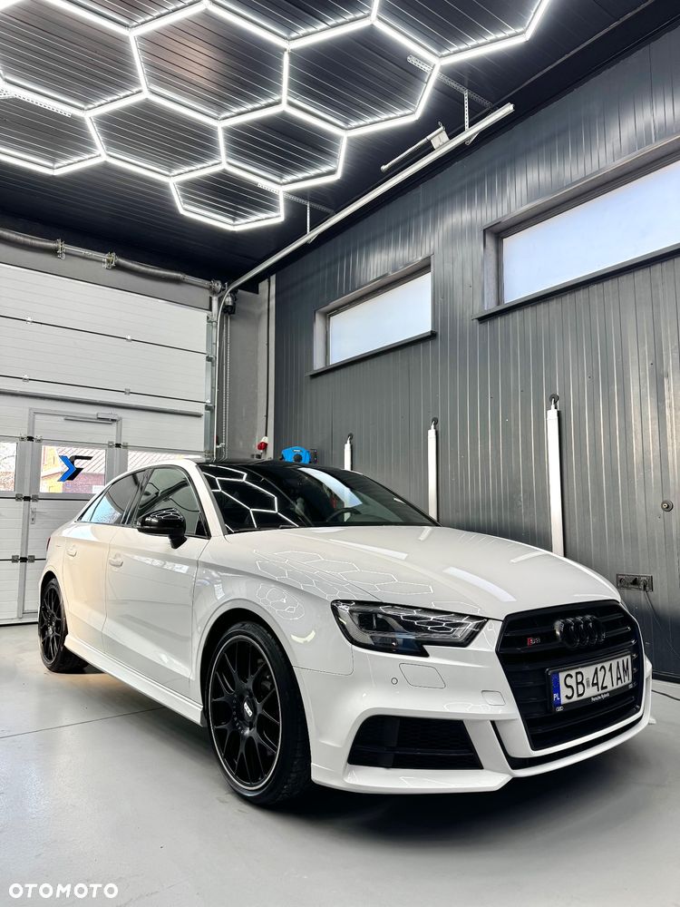 Audi S3 - 1