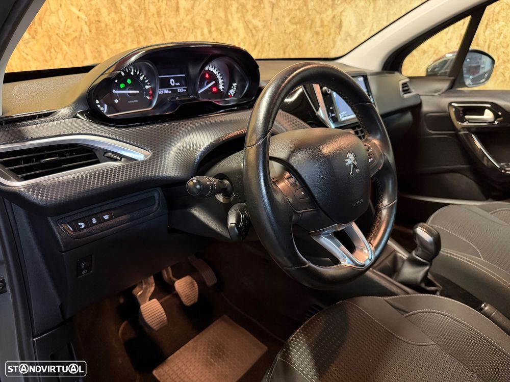 Peugeot 208 PureTech 110 Stop & Start Allure - 8