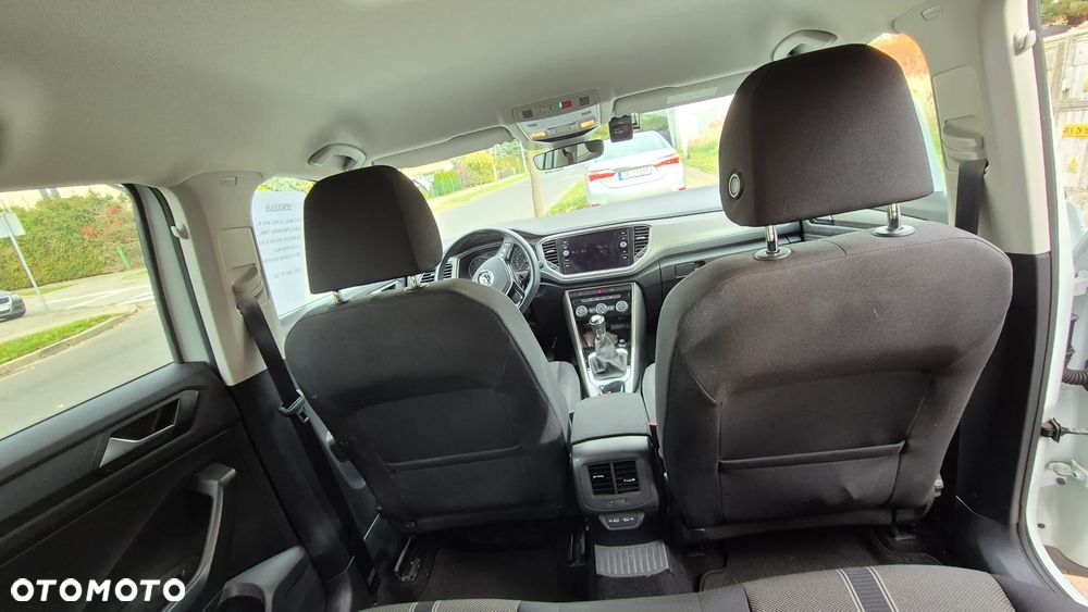 Volkswagen T-Roc 1.0 TSI Advance - 19