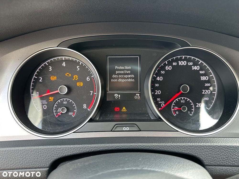 Volkswagen Golf VII 1.2 TSI BMT Comfortline - 18