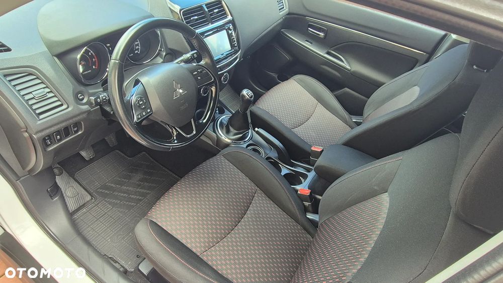 Mitsubishi ASX 1.6 Instyle NAVI AS&G - 23