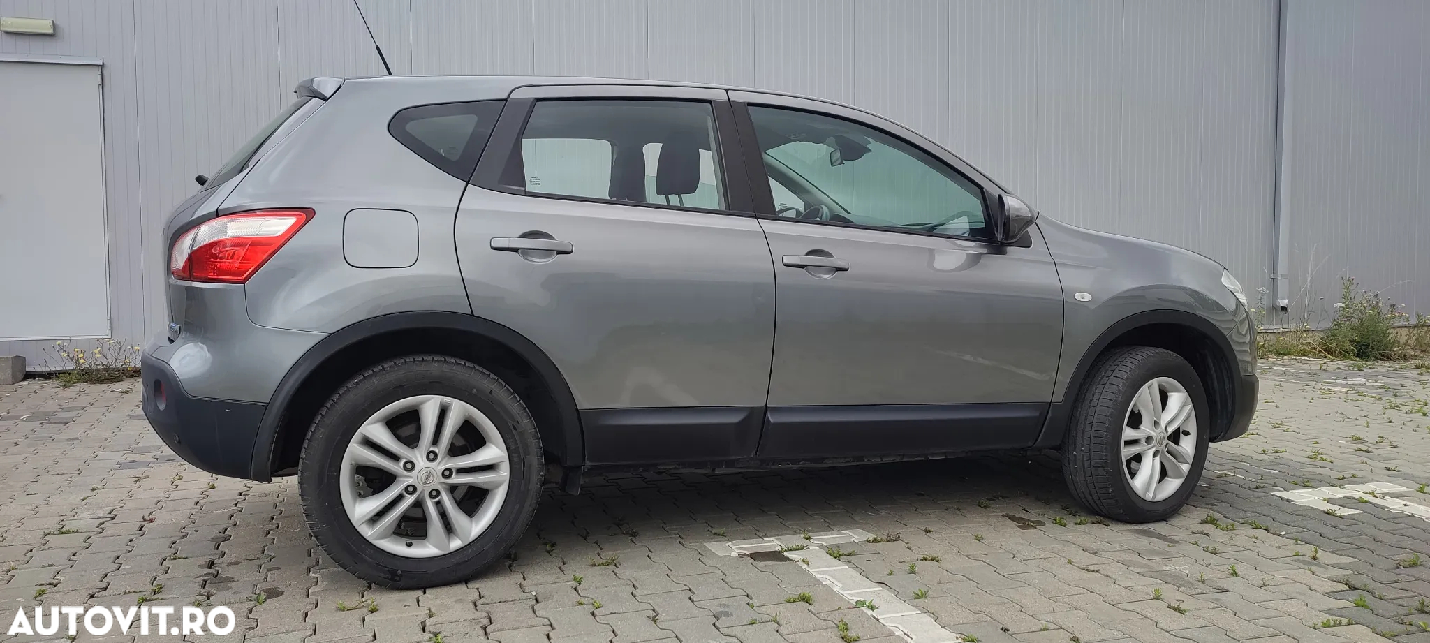 Nissan Qashqai - 10