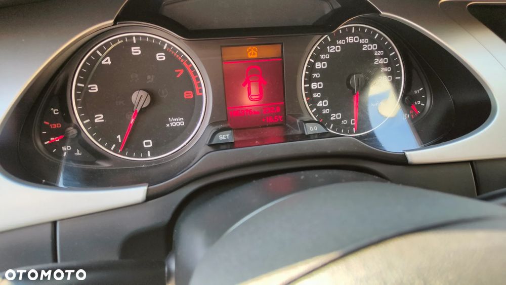 Audi A4 Avant 1.8 TFSI Ambition - 21