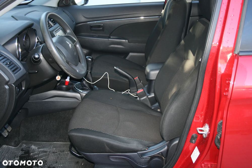 Mitsubishi ASX 1.6 Black Edition - 16