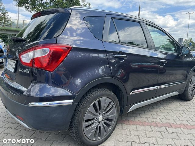 Suzuki SX4 1.6 Premium - 10