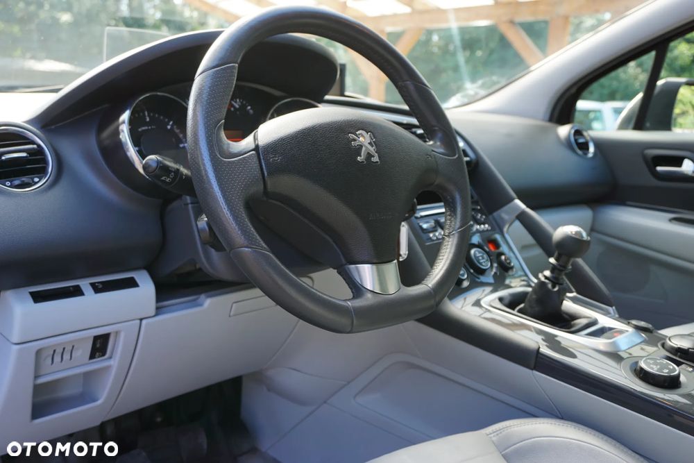 Peugeot 3008 HDi FAP 150 Platinum - 9