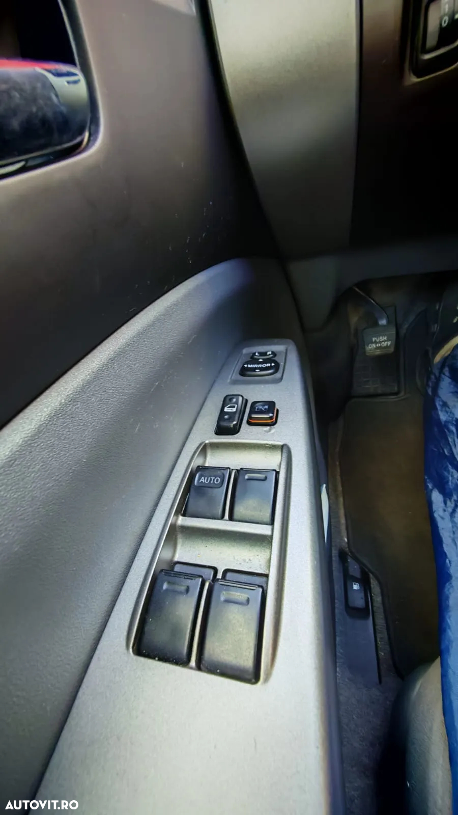 Toyota Prius (Hybrid) Executive - 28
