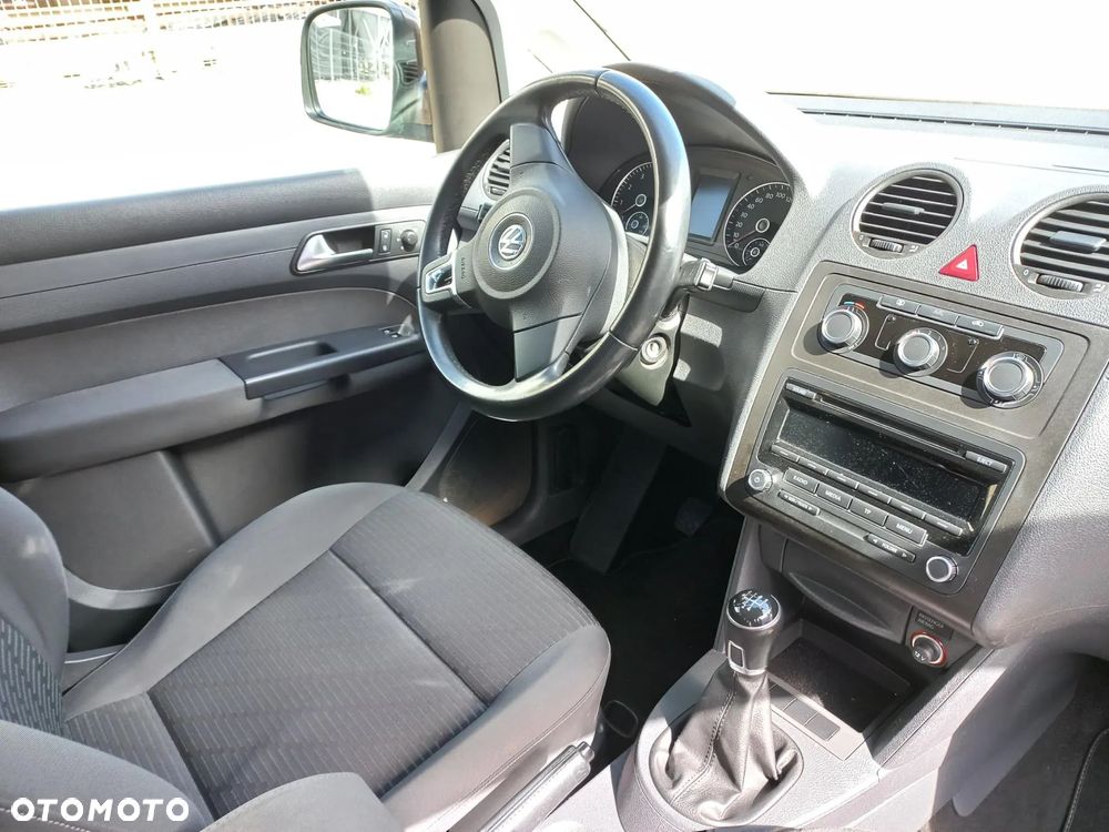 Volkswagen Caddy - 12