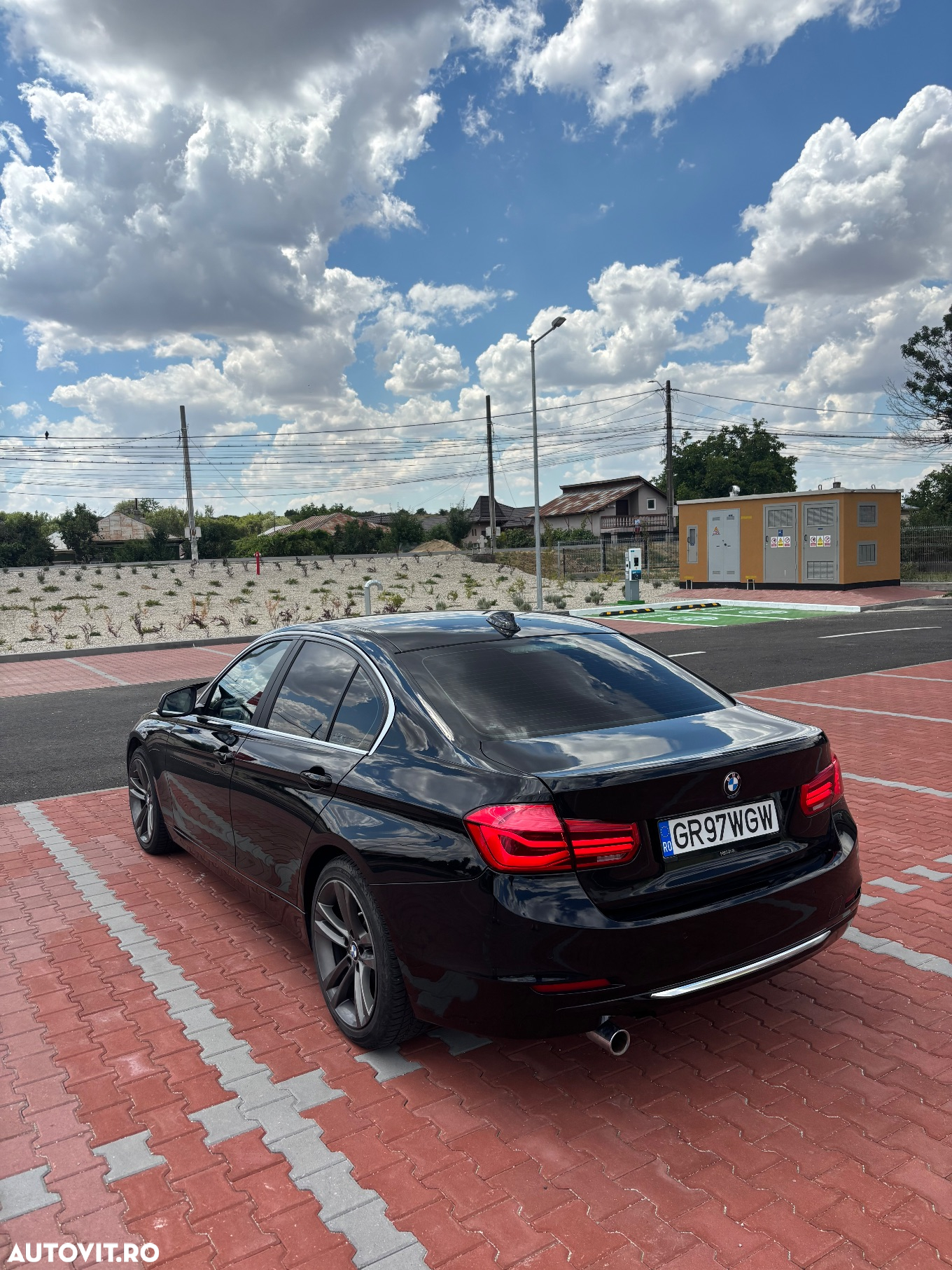 BMW Seria 3 316d Touring Aut. Sport Line - 2