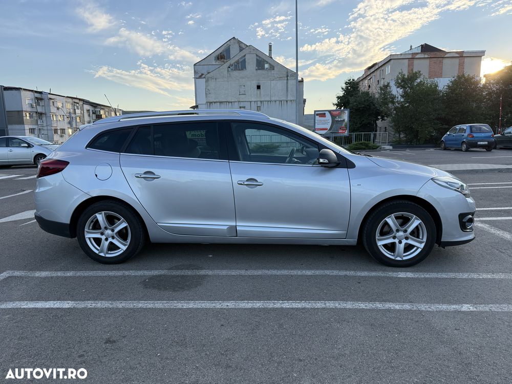 Renault Megane ENERGY dCi 130 Start & Stop Bose Edition - 5