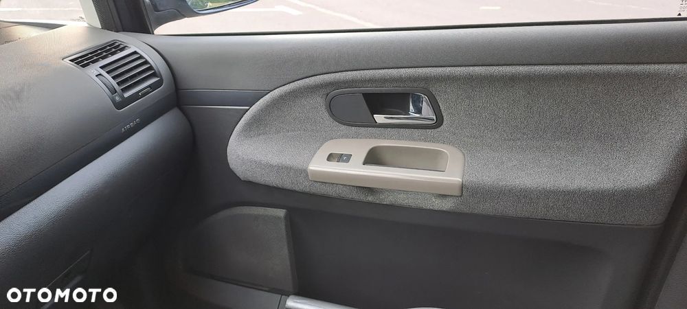 Seat Alhambra 2.0 Reference - 22