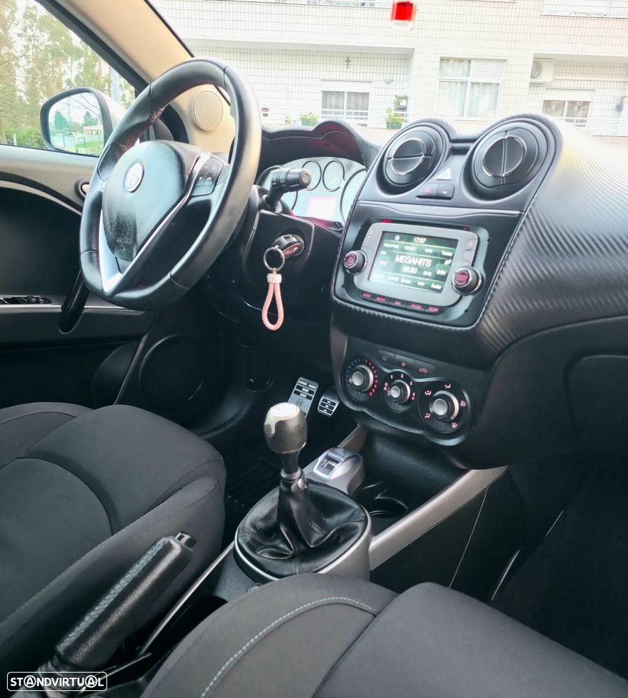 Alfa Romeo MiTo - 12