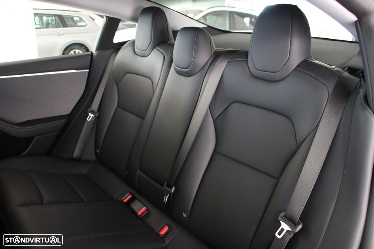 Tesla Model 3 Long Range Tração Integral - 16