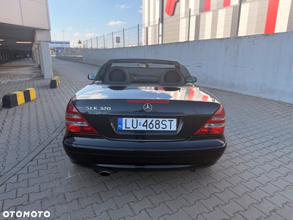 Mercedes-Benz SLK - 12