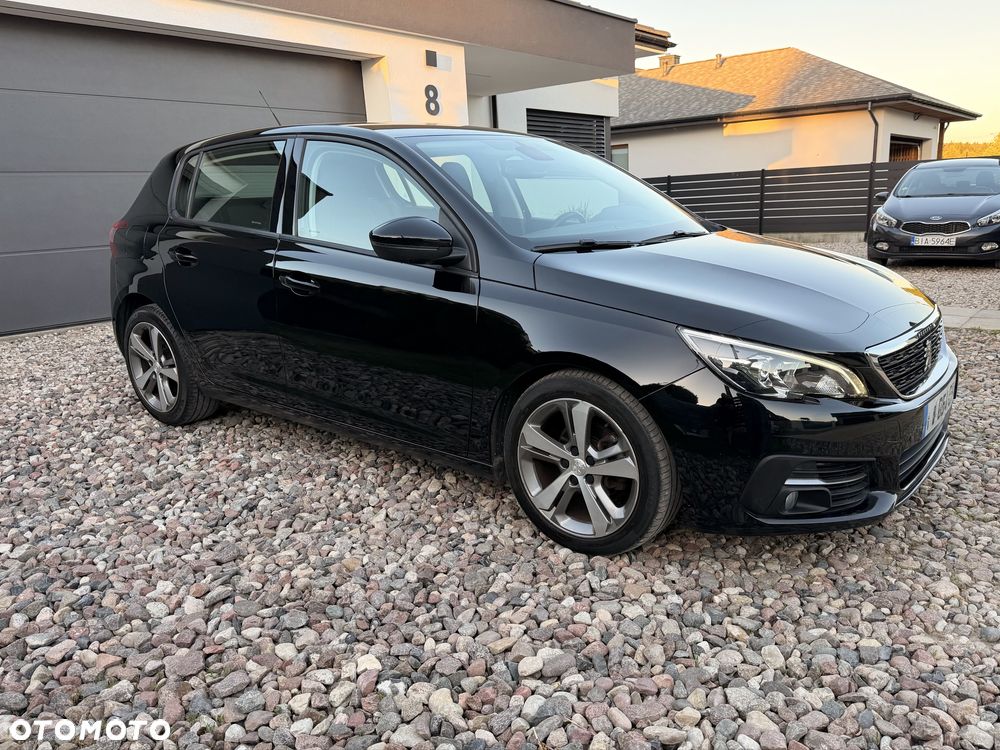 Peugeot 308 - 4