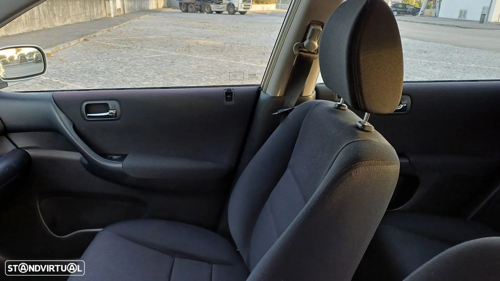 Honda Civic 1.4 LS - 17