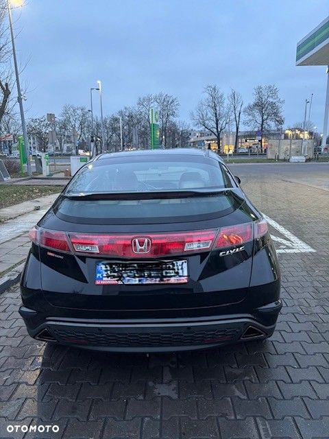 Honda Civic 1.8 Comfort - 1