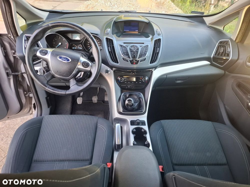 Ford C-MAX - 10
