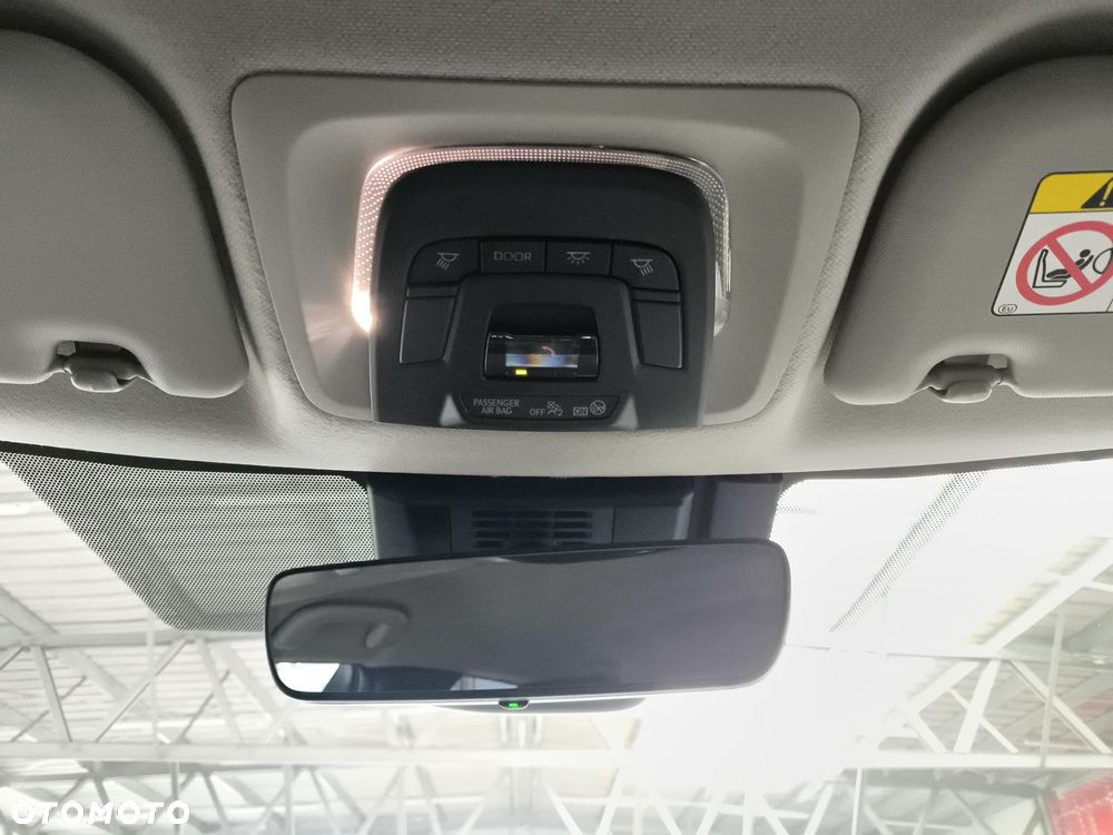 Toyota Corolla 1.8 Hybrid Style - 26