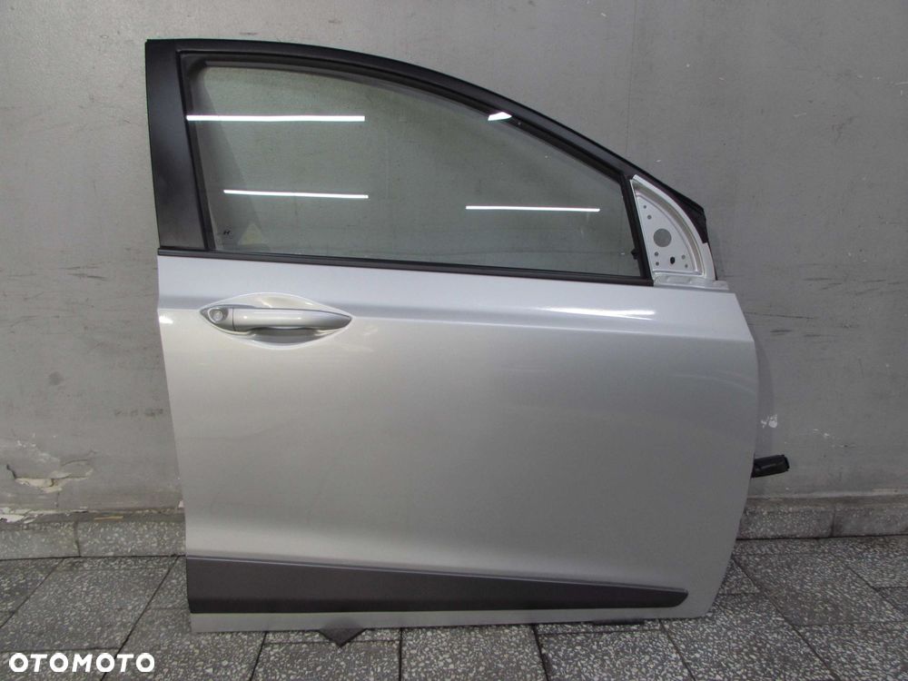 HYUNDAI I10 II 14-18 DRZWI PRZOD PRAWE KPL RYS - 2