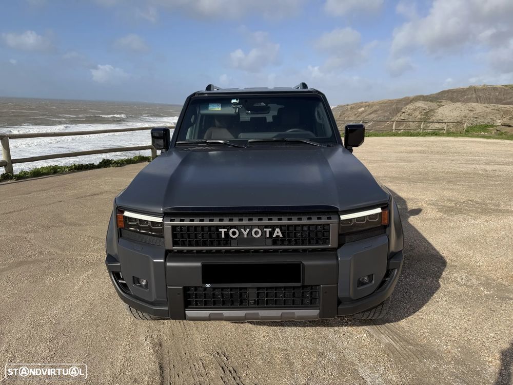 Toyota Land Cruiser - 9