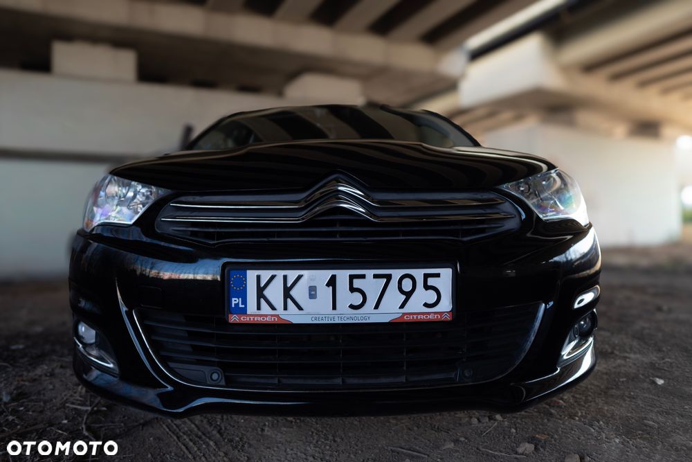Citroën C4 VTi 120 Exclusive - 3